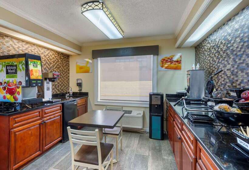 ホテル Quality Inn