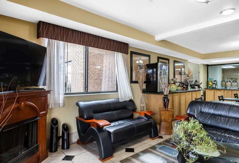 בית מלון כפרי Quality Inn