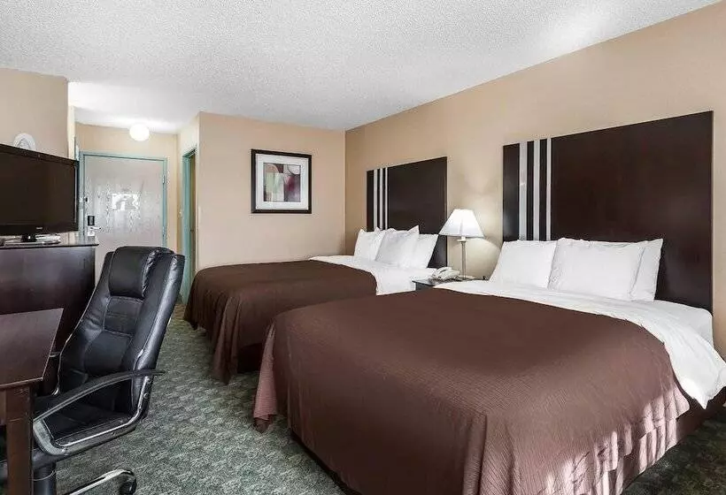 호텔 Quality Inn