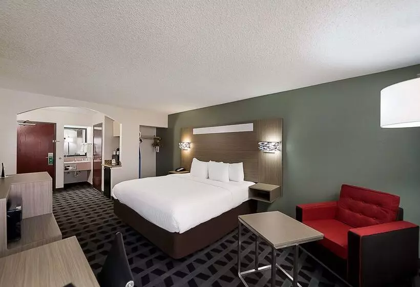هتل Quality Inn & Suites Dfw Airport South