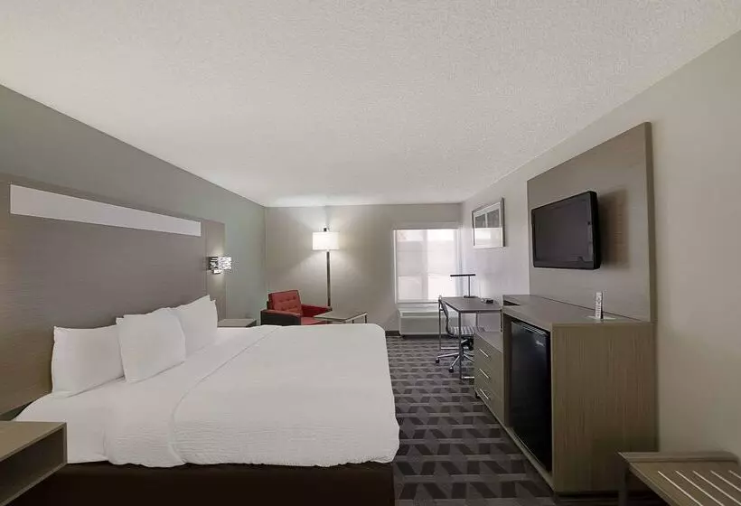 هتل Quality Inn & Suites Dfw Airport South
