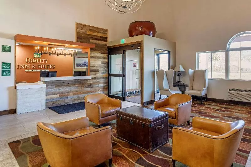 호텔 Quality Inn & Suites Steamboat Springs