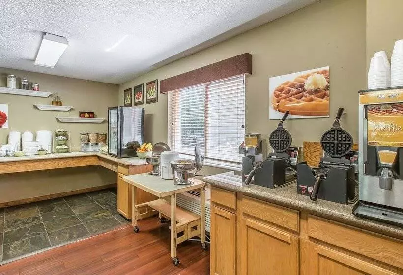 호텔 Quality Inn & Suites Steamboat Springs