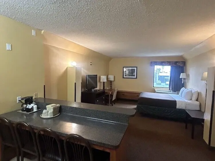 ホテル Shary Inn And Suites