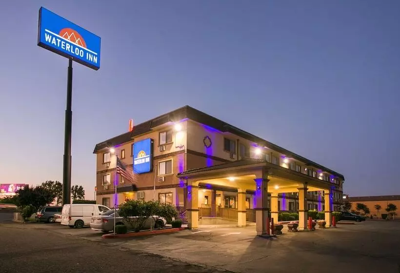 فندق Waterloo Inn