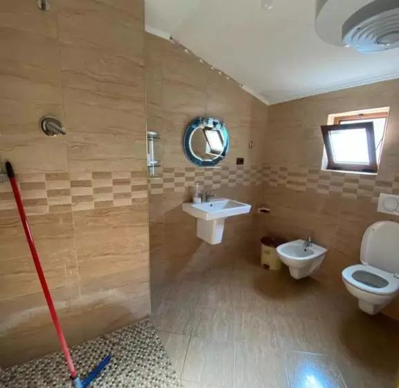 تختخواب و صبحانه Lazer çardaku Guesthouse