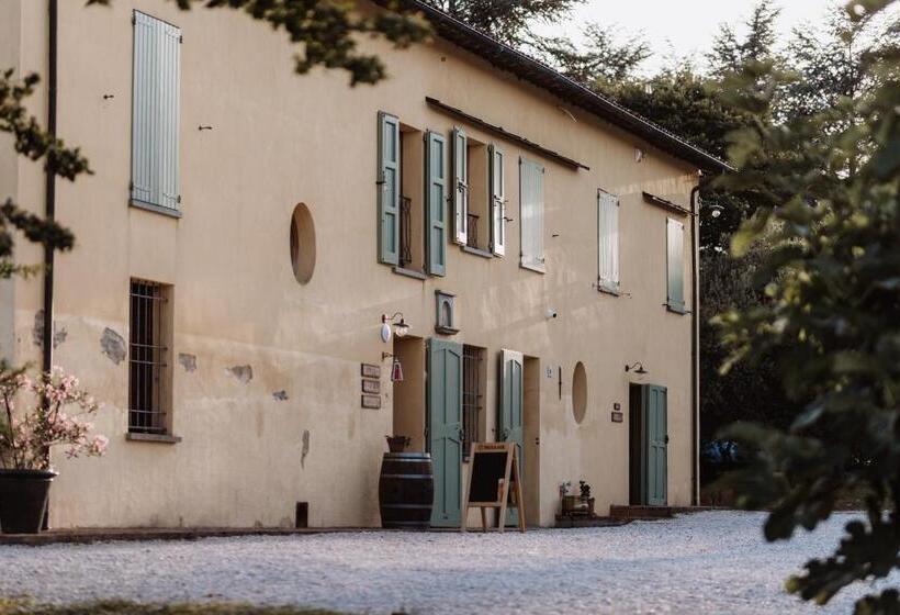 ホテル Agriturismo Contea Di Val D'amone