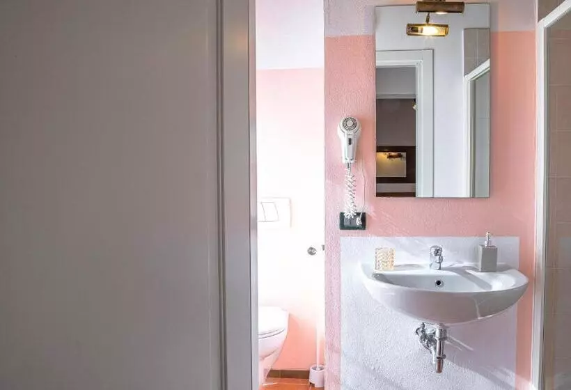 ホテル Agriturismo Contea Di Val D'amone