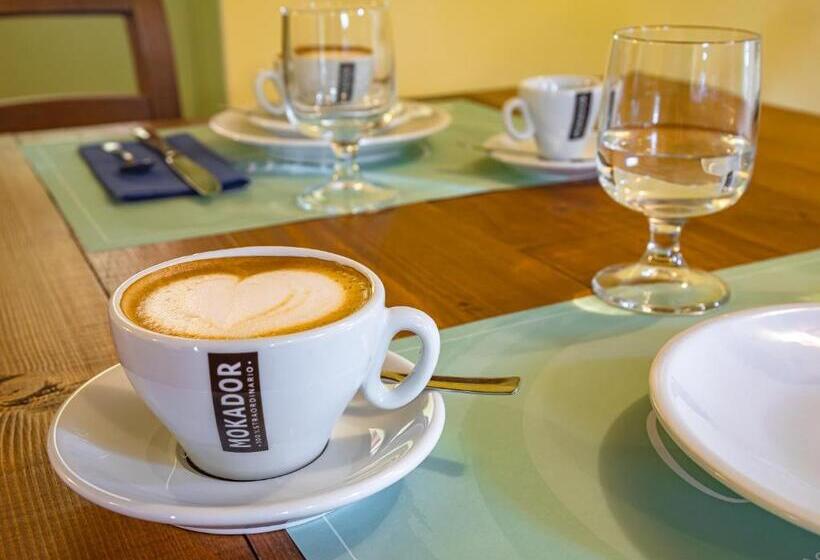 ホテル Agriturismo Contea Di Val D'amone