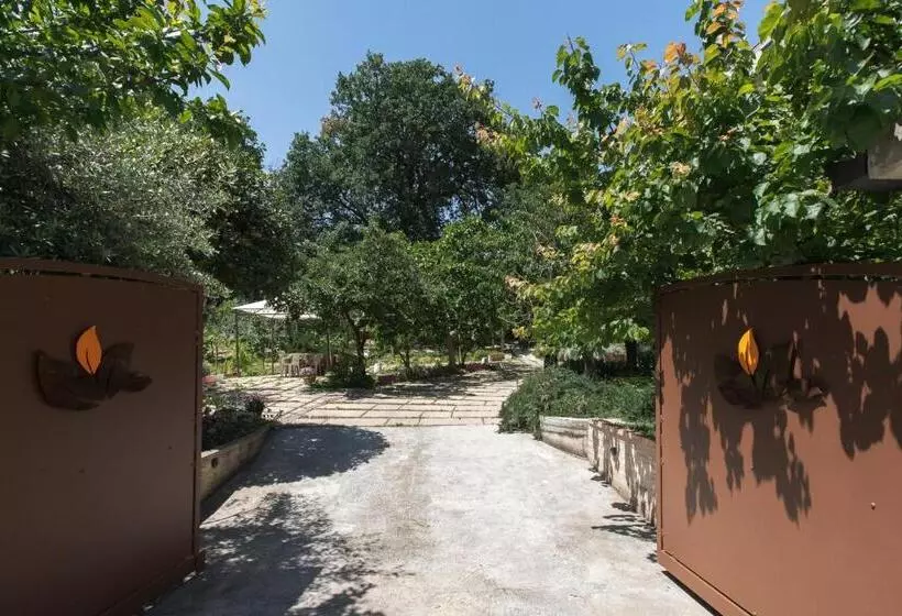 B&b Il Giardino Degli Incanti