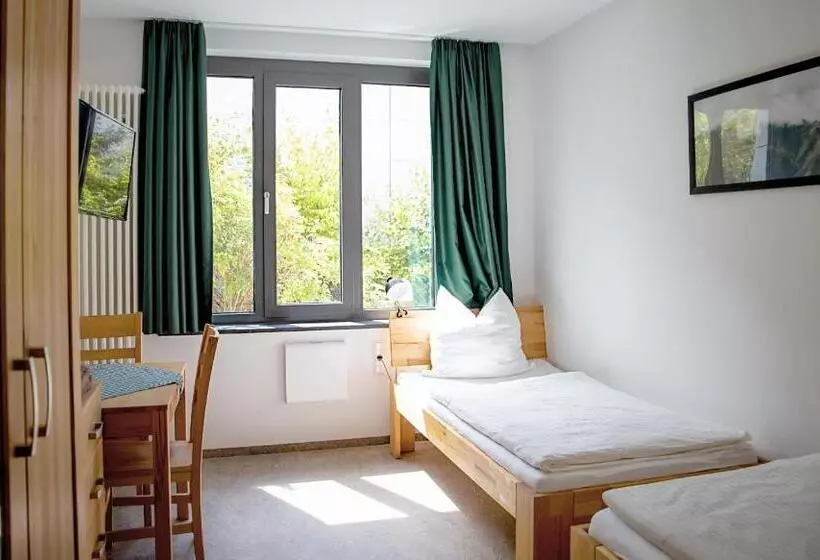 Aamiaismajoitus (B&B) Garni Fischerfleck In Ismaning Near Munich