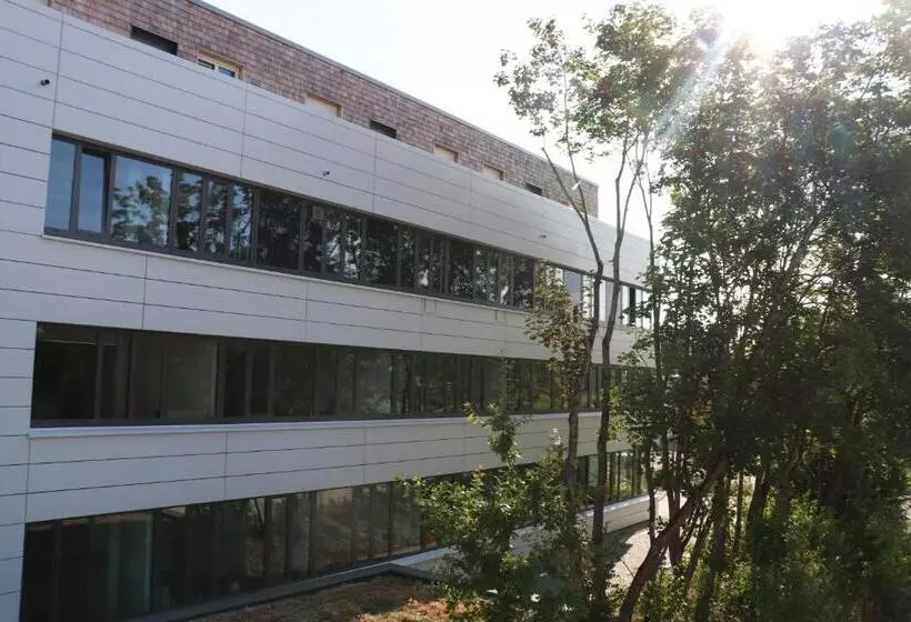 Aamiaismajoitus (B&B) Garni Fischerfleck In Ismaning Near Munich