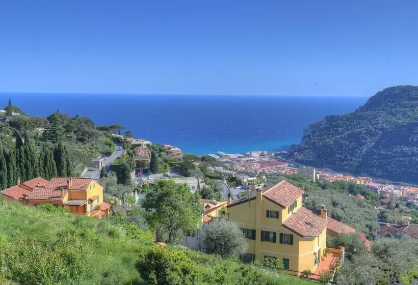 Hotelli La Locanda Di Cucco