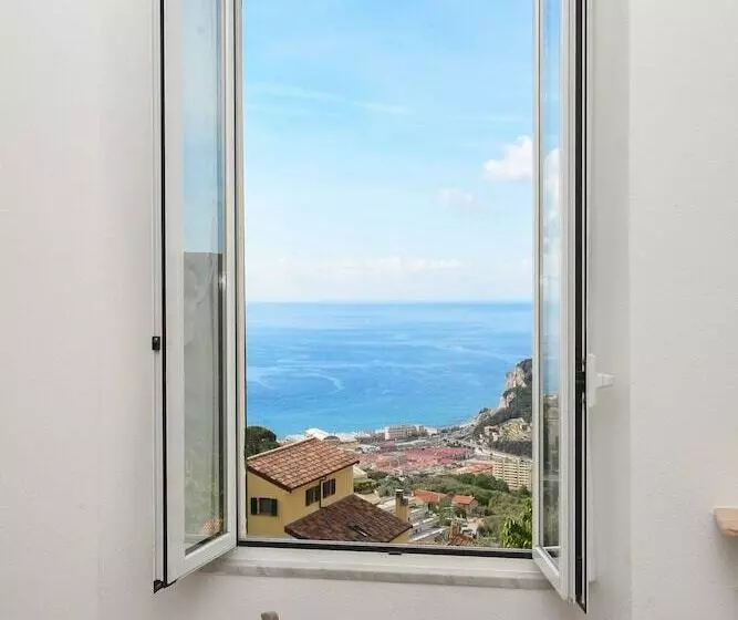 Hotelli La Locanda Di Cucco