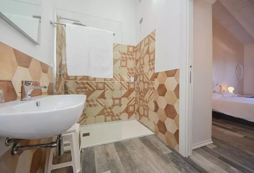 Hotelli La Locanda Di Cucco