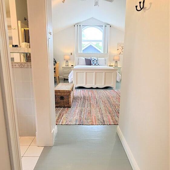 ユースホステル Auberge Du Vignoble Bromont