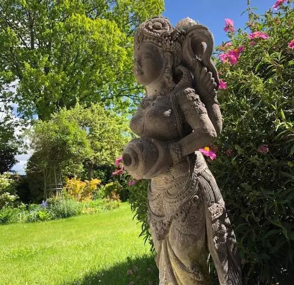 ベッドアンドブレックファースト Maison D Hôtes De Charme La Rose De Ducey Près Du Mont Saint Michel