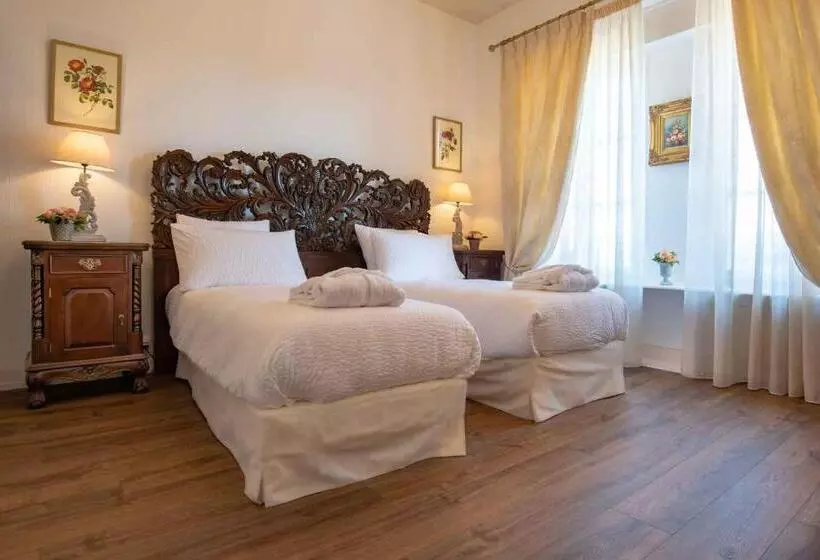 ベッドアンドブレックファースト Maison D Hôtes De Charme La Rose De Ducey Près Du Mont Saint Michel