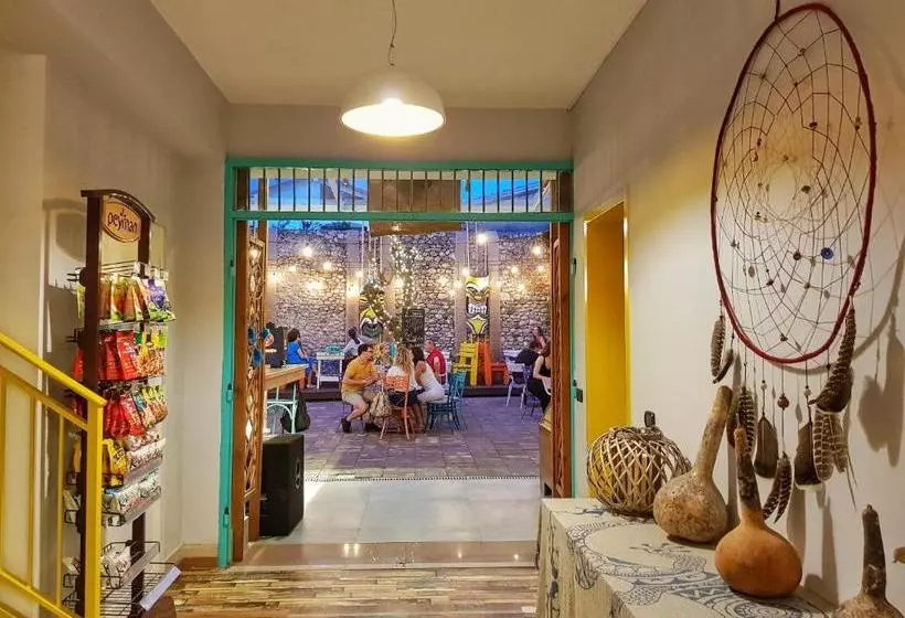 Bed Station Hostel & Bar
