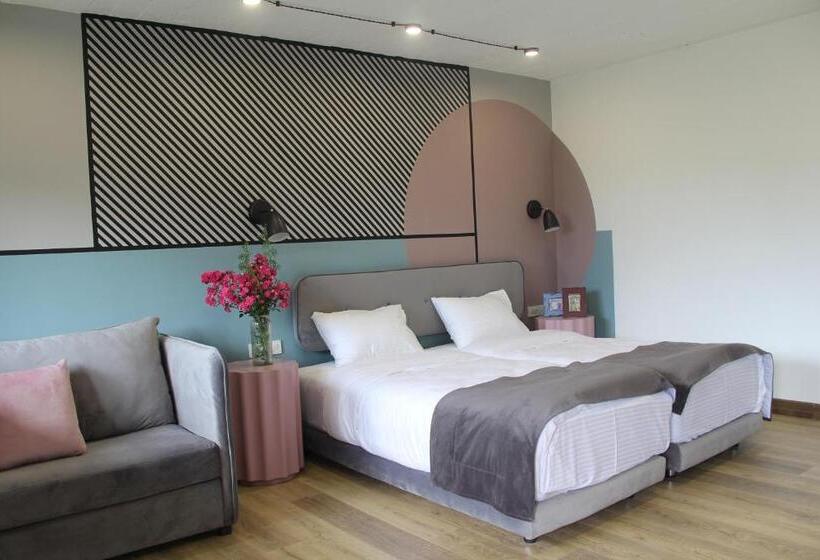 Отель Hover Boutique