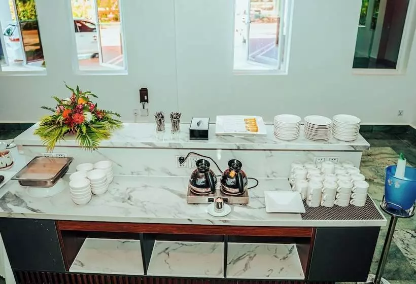 هتل Sangkahak Mith