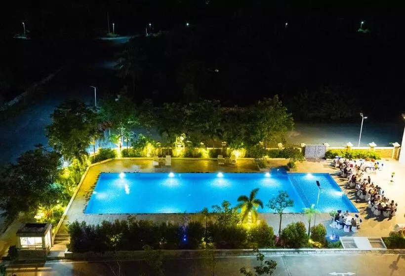 هتل Sangkahak Mith