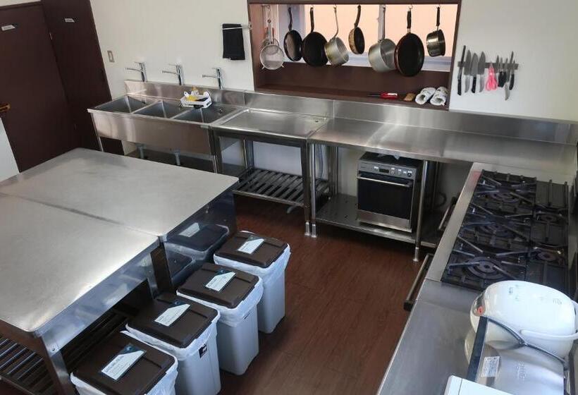 הוסטל Starfall Lodge