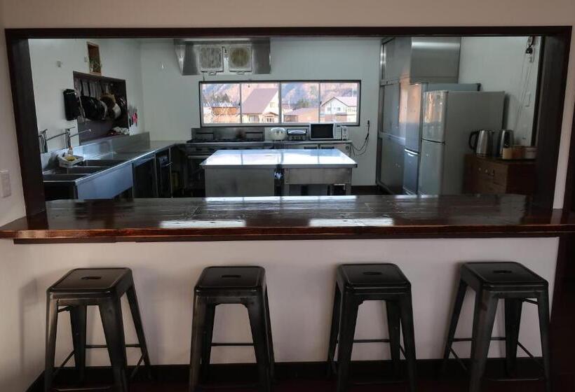 הוסטל Starfall Lodge