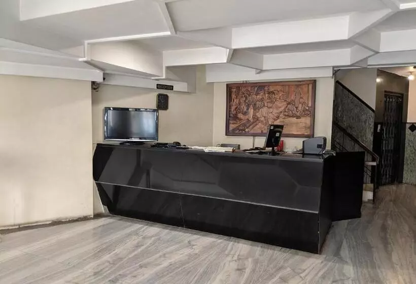 Hotel Aashraya