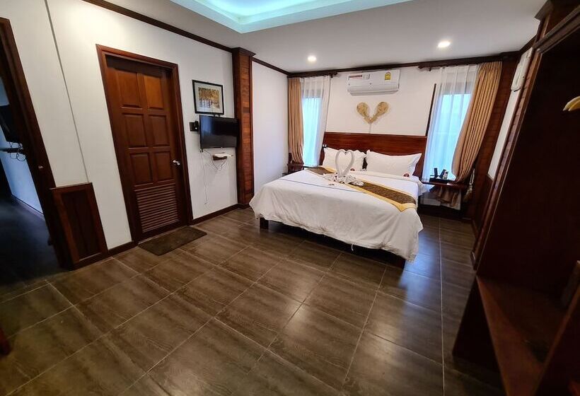 فندق Lisha Grand