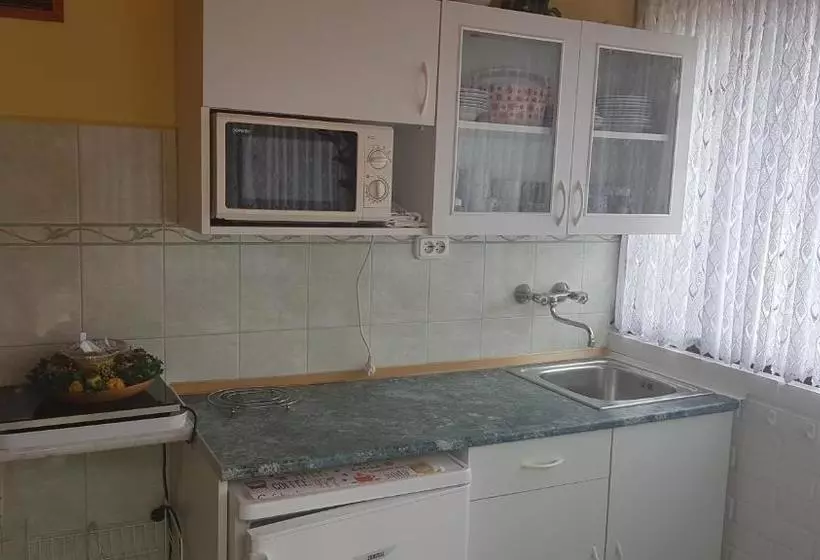 Tini Apartman