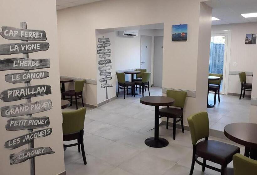 ホテル Hôtel De France La Teste Arcachon