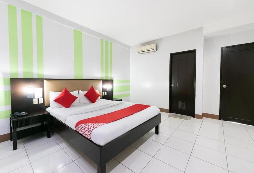 Hotel Capital O 176 Bliss