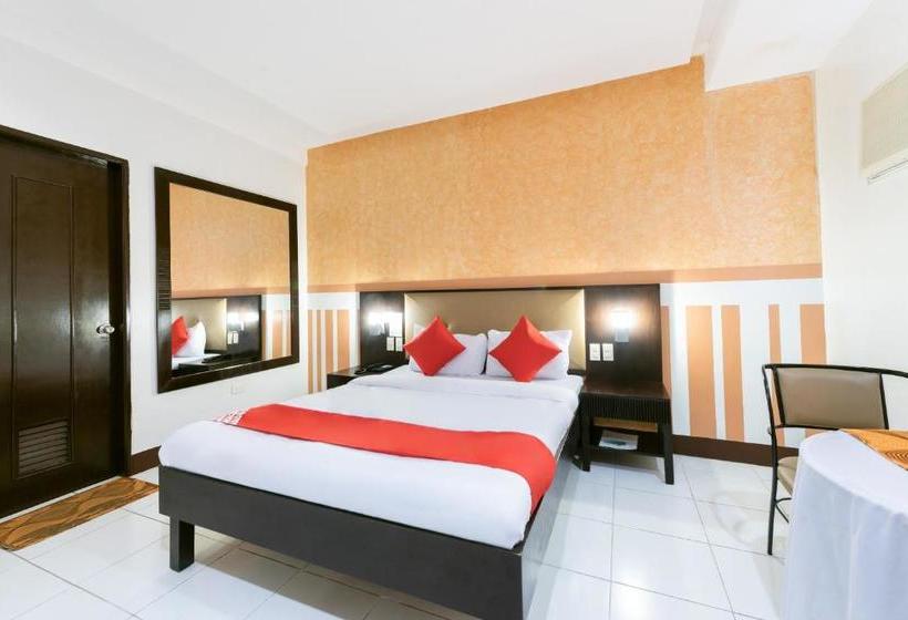 Hotel Capital O 176 Bliss