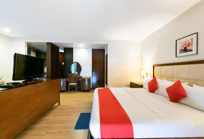 Hotel Capital O 176 Bliss