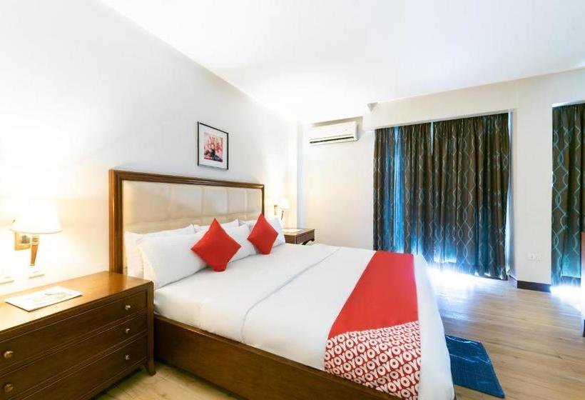 Hotel Capital O 176 Bliss