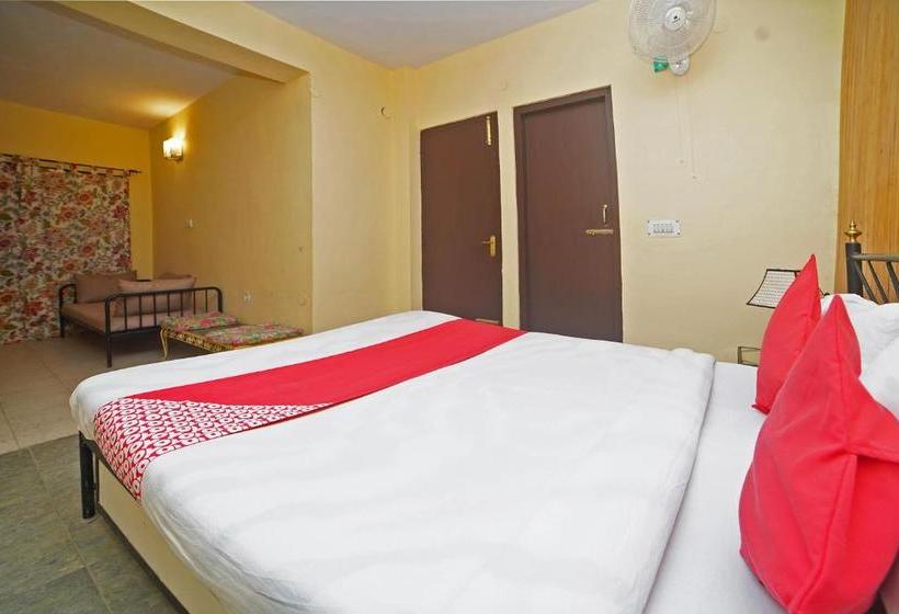 בית מלון כפרי Oyo 38834 Valley View Villa