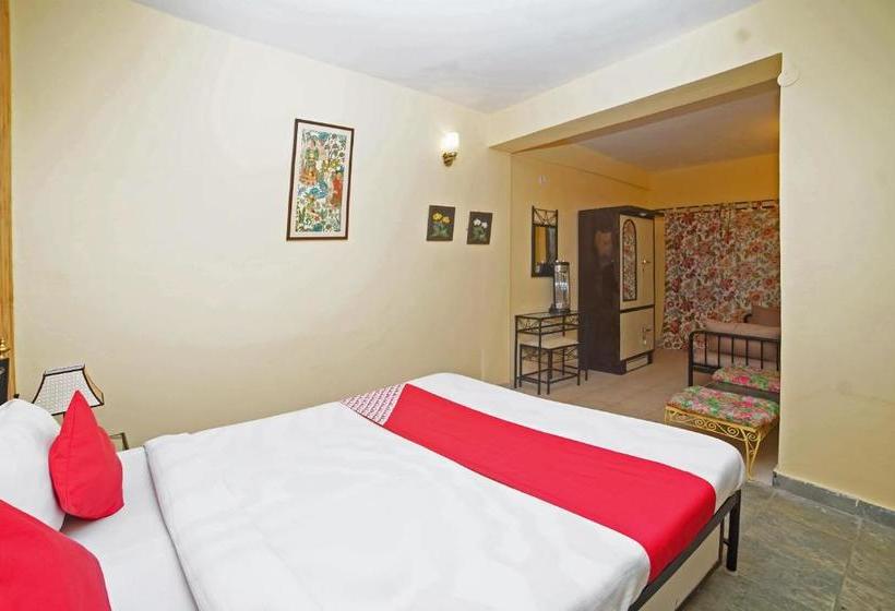 בית מלון כפרי Oyo 38834 Valley View Villa