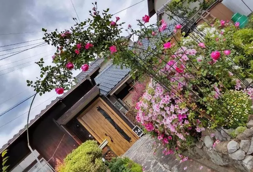 Majatalo Guesthouse Yashima