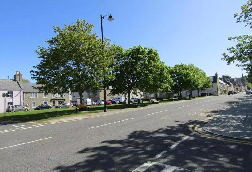 ペンション The Red Lion Tavern