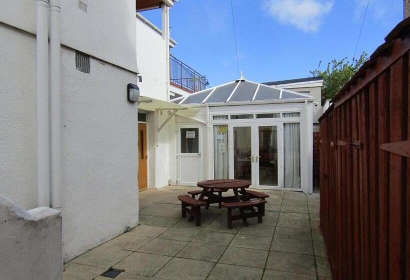 Pensão The Red Lion Tavern