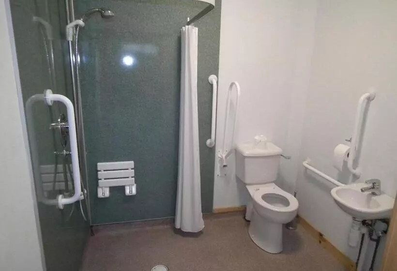 ペンション The Red Lion Tavern