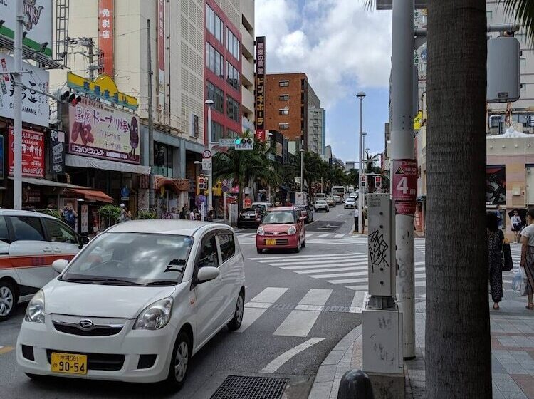 Capsule Hotel 2nd Box