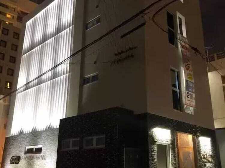 Capsule Hotel 2nd Box