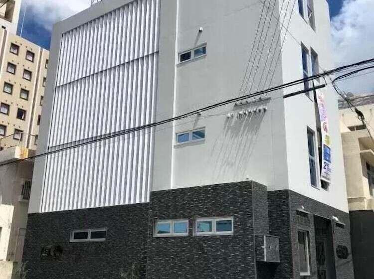 Capsule Hotel 2nd Box