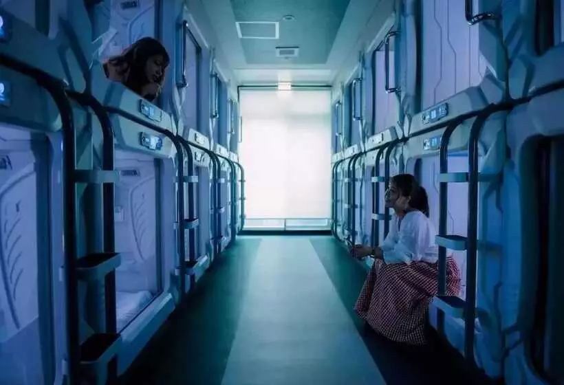 Capsule Hotel 2nd Box