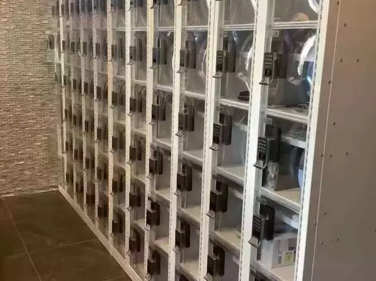 Capsule Hotel 2nd Box