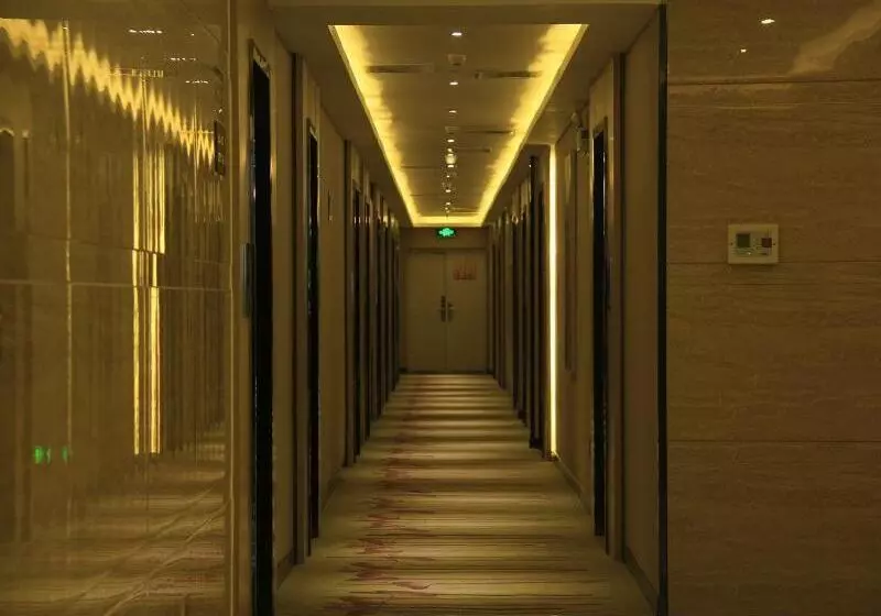 Lavande Hotel Yinchuan Railway Station Wanda