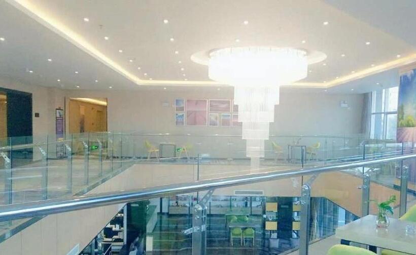 Lavande Hotel Yinchuan Railway Station Wanda