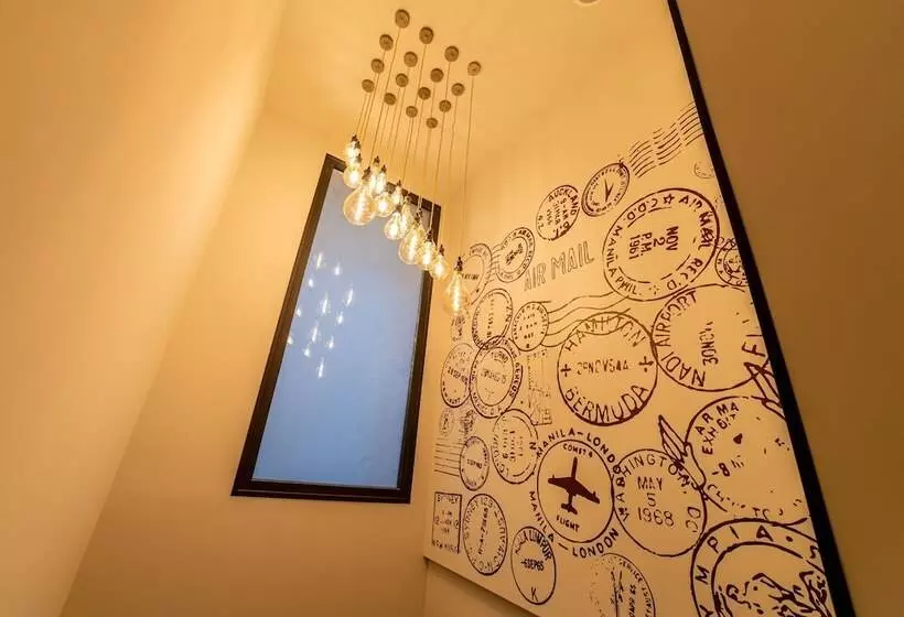 Petit Hostel La Latina